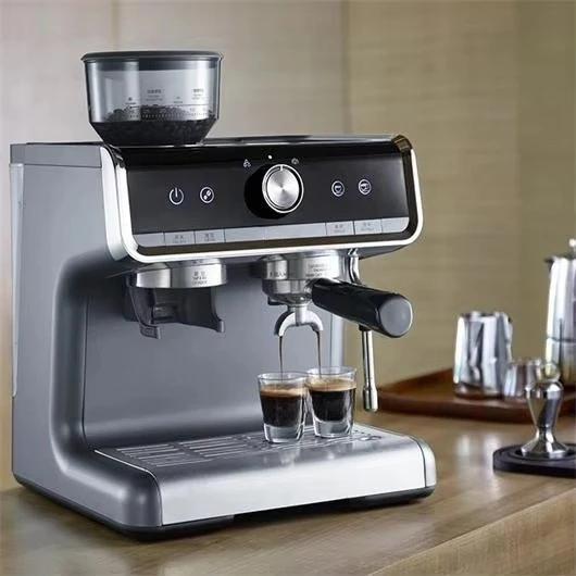 Macchina da Caffè Espresso Bre - Home Barista recensione e prezzo